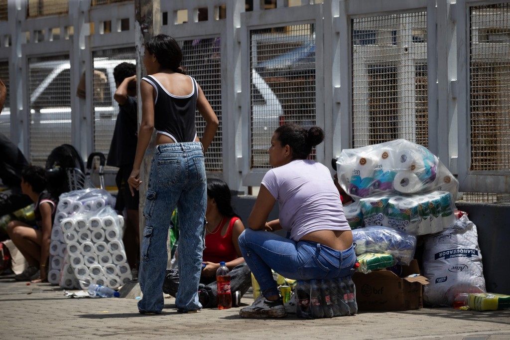 Ascienden a 920 muertes y 3,360 heridos, el saldo de los sismos en Venezuela