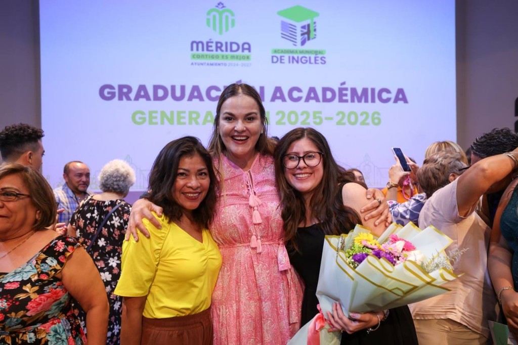 Tienen graduados de Academia de Inglés más oportunidades para mejores empleos