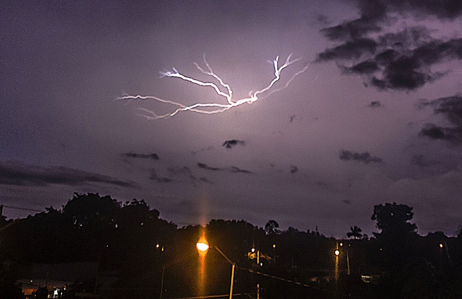 Recomendaciones ante tormentas el&eacute;ctricas