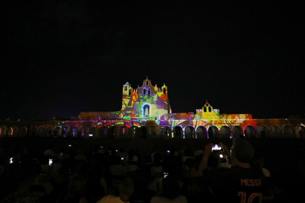 Reactivan el videomapping “Senderos de Luz” en Izamal