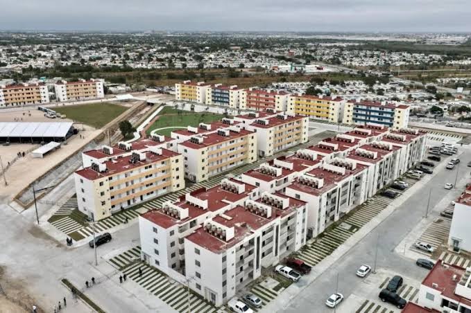 Se construyen en Yucat&aacute;n 37 desarrollos bajo el sello de Viviendas para el Bienestar