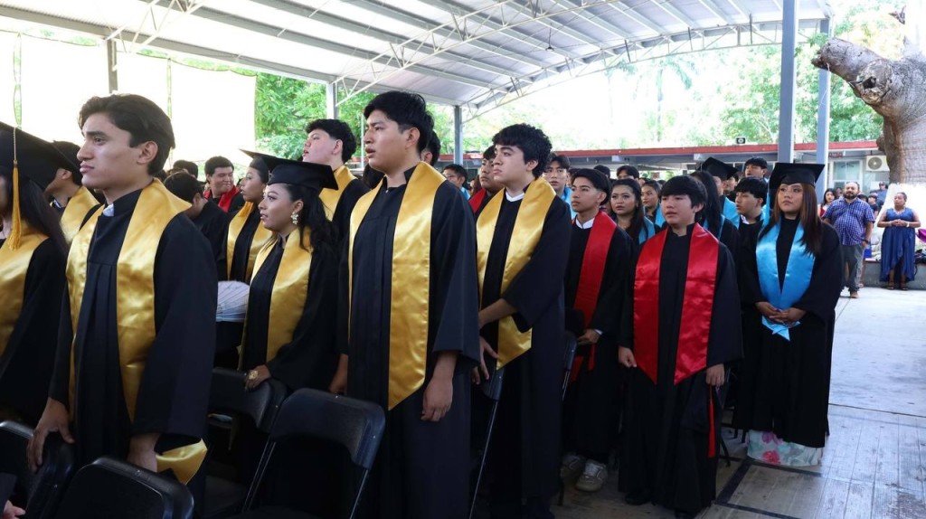 Iniciará Segey la distribución de más de 3 mil 600 certificados de Educación Media Superior