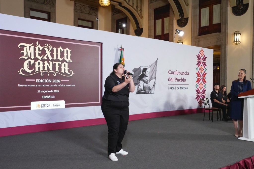 Los j&oacute;venes cantan por la paz y contra las adicciones: Claudia Sheinbaum