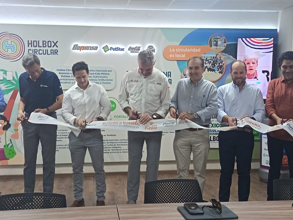 Inauguran el primer sal&oacute;n Vive Pet Star de la Pen&iacute;nsula de Yucat&aacute;n