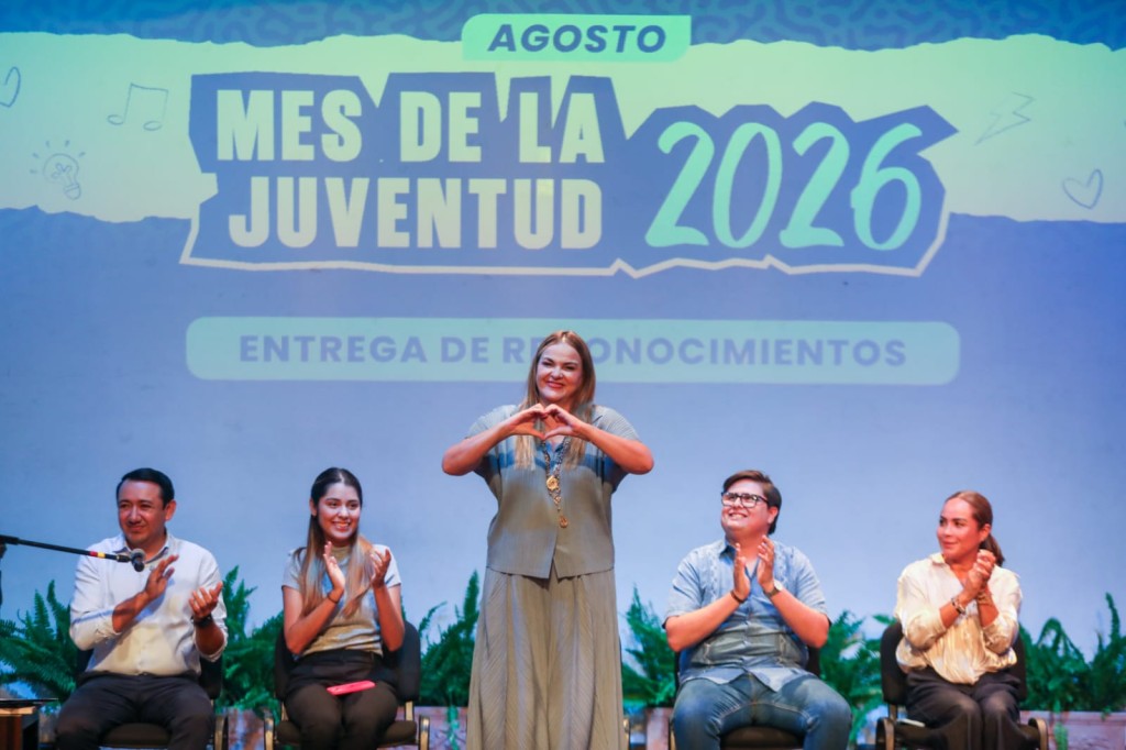 Reconoce Cecilia Patrón el talento y liderazgo de las juventudes en Mérida