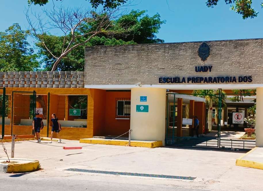 Busca gobierno federal a los jóvenes que terminaron secundaria, pero no continuaron en la preparatoria