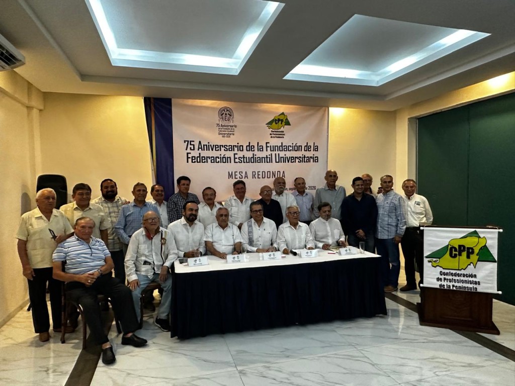 Celebran 75 aniversario de la fundación de la Federación Estudiantil Universitaria