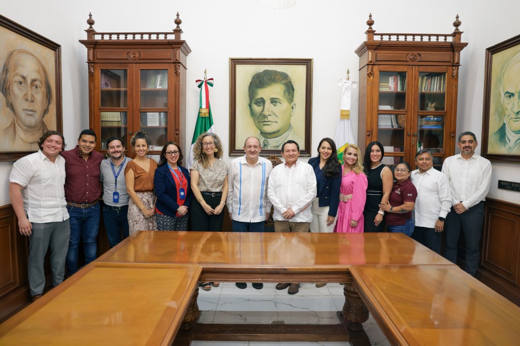 Fortalecen Renacimiento Maya y Unicef acciones de salud, nutrición, educación y protección de la niñez yucateca