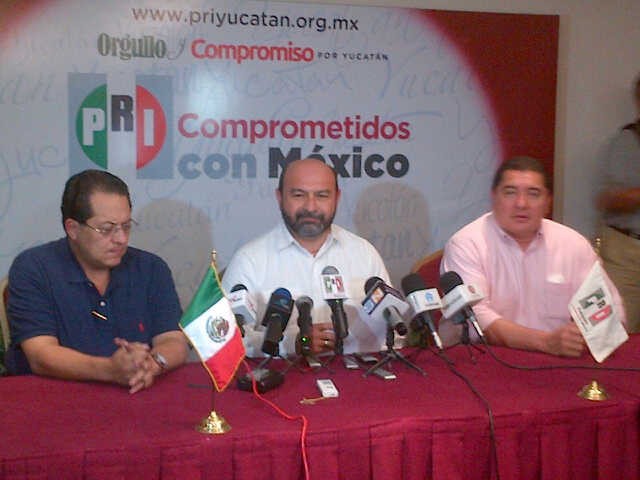El PRI arrasa con la mayoría de los comicios. El PRI arrasa con la mayoría de los comicios.