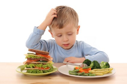 Comer en familia previene trastornos alimenticios en los niños Comer en familia previene trastornos alimenticios en los niños