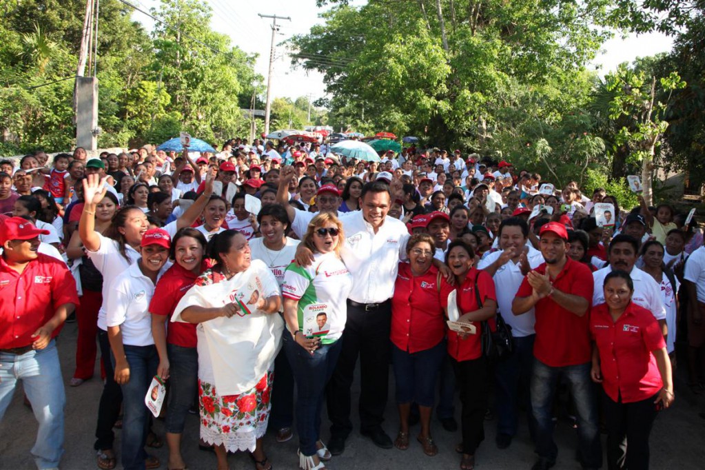 Convence Rolando Zapata Bello con sus compromisos Convence Rolando Zapata Bello con sus compromisos