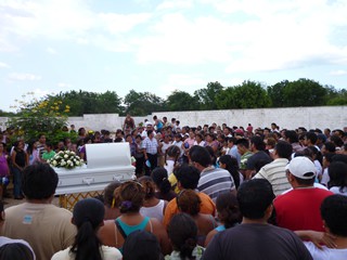 Tizimín: ‘Jony, siempre te recordaremos’\r\n Tizimín: ‘Jony, siempre te recordaremos’\r\n