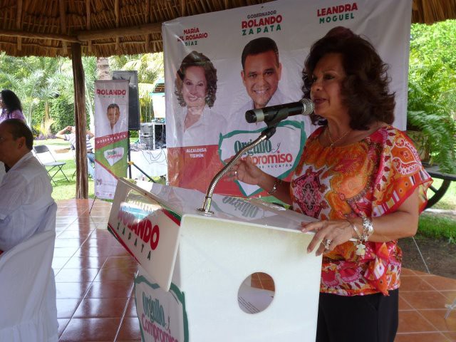 Tizimín: Chary Díaz apoya a mujeres de comisarías con talleres\r\n Tizimín: Chary Díaz apoya a mujeres de comisarías con talleres\r\n