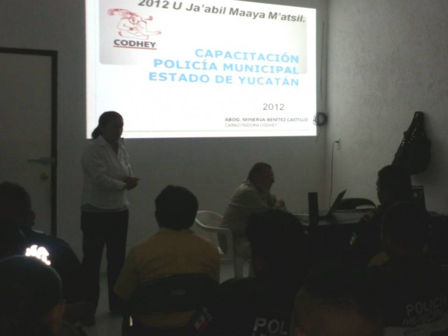 Progreso: elementos de la policía municipal del puerto de Progreso toman cursos en materia de derechos humanos. Progreso: elementos de la policía municipal del puerto de Progreso toman cursos en materia de derechos humanos.
