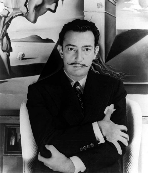 ¿Conocen alguna obra del famoso pintor Salvador Dalí? ¿Conocen alguna obra del famoso pintor Salvador Dalí?
