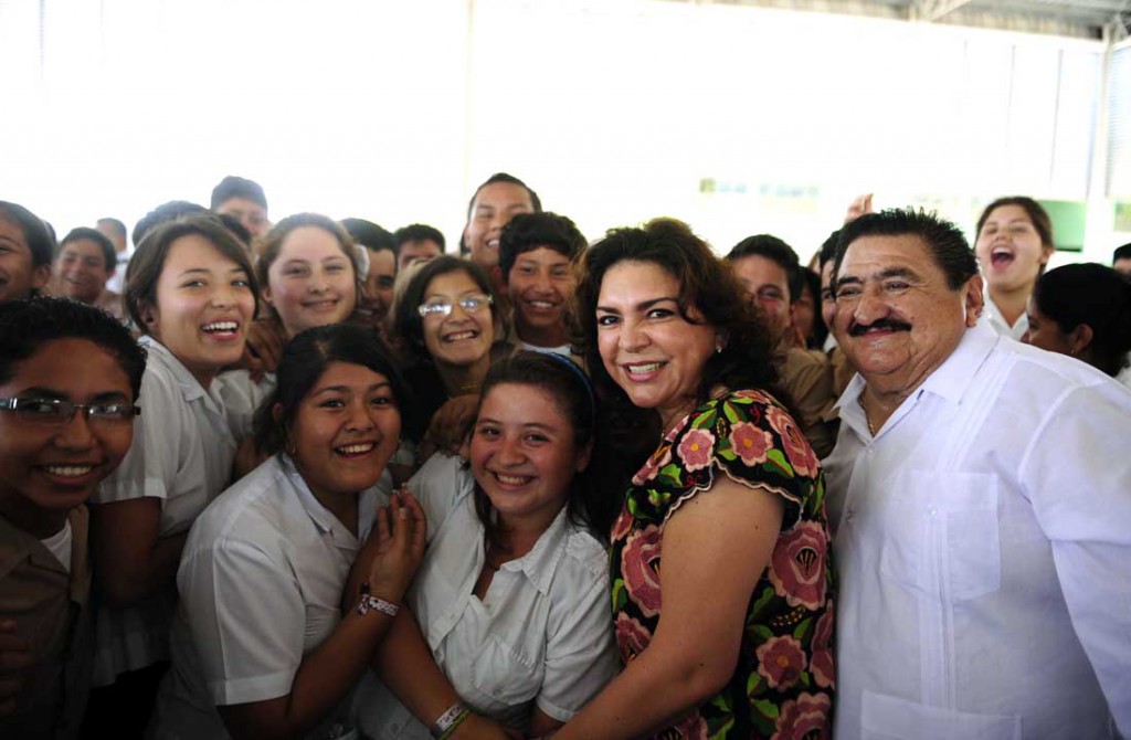 Acercan servicios de salud a comunidades Acercan servicios de salud a comunidades