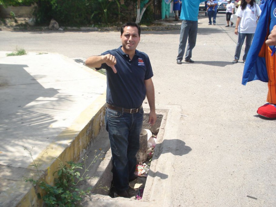 Mejores servicios públicos para el IV distrito local: Mauricio Vila Mejores servicios públicos para el IV distrito local: Mauricio Vila