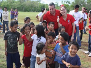 Chemax: día del niño en comisarias de XCan y Kuxeb Chemax: día del niño en comisarias de XCan y Kuxeb