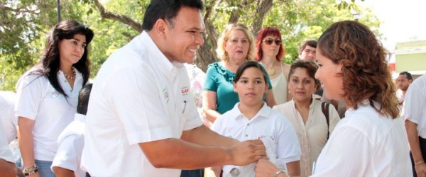 Rolando Zapata sigue adelante en las encuestas Rolando Zapata sigue adelante en las encuestas