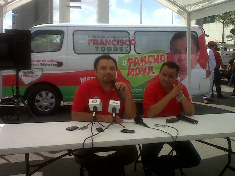 Arranca la campaña de Francisco Torres Rivas por el I distrito local. Arranca la campaña de Francisco Torres Rivas por el I distrito local.