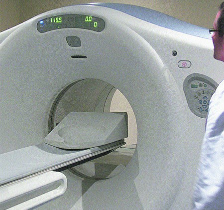 Paciente del hospital O´Horán pide arreglen la máquina de las tomografías Paciente del hospital O´Horán pide arreglen la máquina de las tomografías