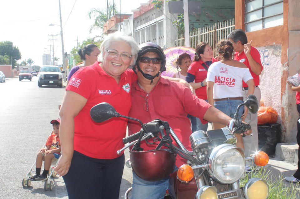 Lety Mendoza ofrece diálogo permanente con la población Lety Mendoza ofrece diálogo permanente con la población