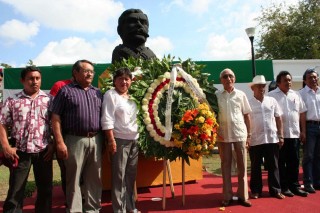 Conmemoran al General Zapata Conmemoran al General Zapata
