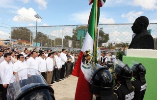 Conmemoran el LXXIV aniversario de la expropiación petrolera Conmemoran el LXXIV aniversario de la expropiación petrolera
