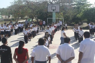 Activación física en san Ignacio comisaría de Progreso Activación física en san Ignacio comisaría de Progreso
