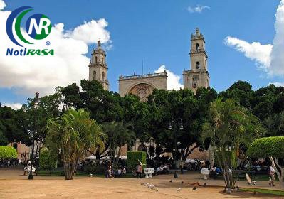 Un Centro Histórico invadido por ambulantes Un Centro Histórico invadido por ambulantes