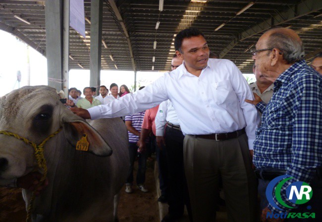 Gobernador inicia 2014 con intensa gira de trabajo en Tizimín Gobernador inicia 2014 con intensa gira de trabajo en Tizimín