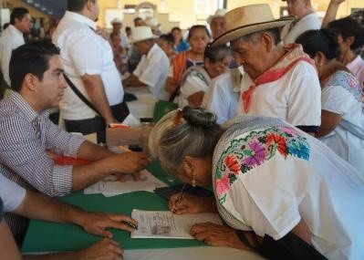 Abuelitos podrán firmar supervivencia desde el 1 de febrero Abuelitos podrán firmar supervivencia desde el 1 de febrero