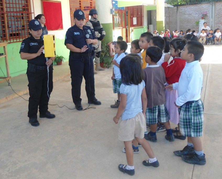 En Tekax inculcan en los niños la cultura vial En Tekax inculcan en los niños la cultura vial