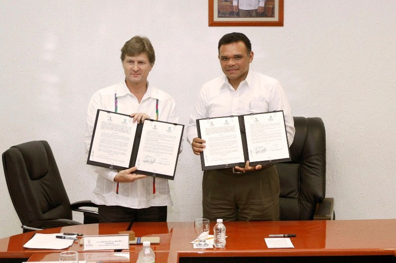 Firman convenio para favorecer a micro, pequeñas y medianas empresas Firman convenio para favorecer a micro, pequeñas y medianas empresas