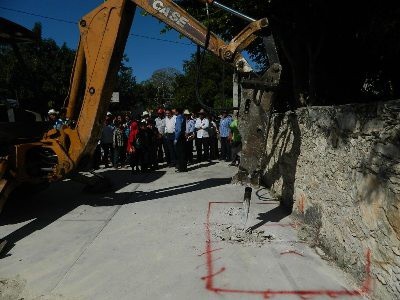 El Senador Ávila Ruiz entrega apoyos a habitantes de 3 municipios El Senador Ávila Ruiz entrega apoyos a habitantes de 3 municipios