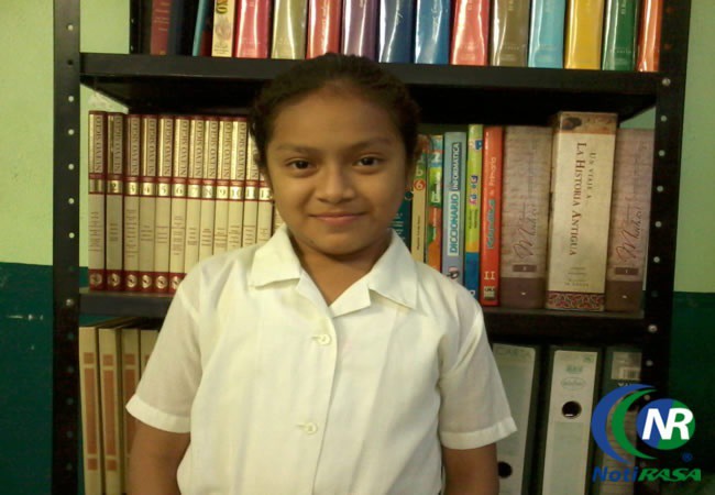 Niña de escuela indigenista representará a Tizimín en Olimpiada de Matemáticas. Niña de escuela indigenista representará a Tizimín en Olimpiada de Matemáticas.