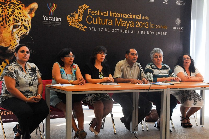 Programa infantil de la Segey en el Festival Internacional de la Cultura Maya Programa infantil de la Segey en el Festival Internacional de la Cultura Maya