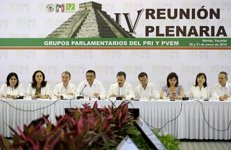 Inauguran IV Reunión Plenaria del PRI Inauguran IV Reunión Plenaria del PRI