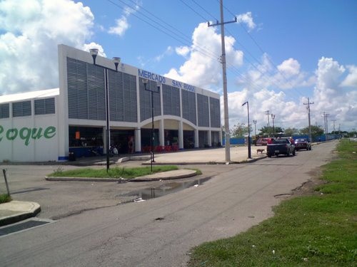 Locatarios del San Roque piden al alcalde remodelar el mercado Locatarios del San Roque piden al alcalde remodelar el mercado