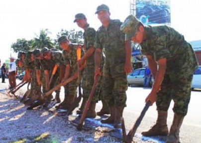 VALLADOLID: Comienza construcción del camellón central de la avenida \\"Centenario del Ejército Mexicano\\". VALLADOLID: Comienza construcción del camellón central de la avenida \\"Centenario del Ejército Mexicano\\".