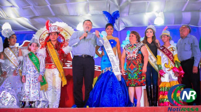 En Valladolid presentan a los reyes de carnaval 2014 En Valladolid presentan a los reyes de carnaval 2014