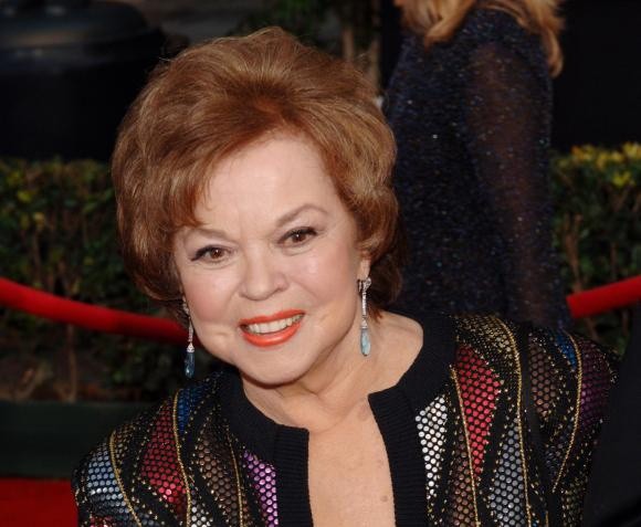 Fallece a los 85 años Shirley Temple Fallece a los 85 años Shirley Temple