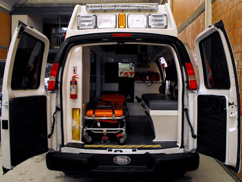 Buscarán reducir el tiempo de llegada de ambulancias a un accidente Buscarán reducir el tiempo de llegada de ambulancias a un accidente