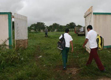Reportan fuera de control alumnos de la escuela Ricardo López Méndez Reportan fuera de control alumnos de la escuela Ricardo López Méndez