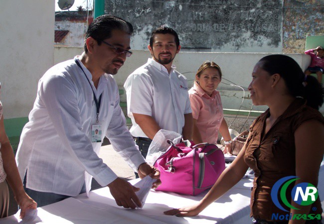 Más organizado el sistema de pagos de oportunidades en Tizimín. Más organizado el sistema de pagos de oportunidades en Tizimín.