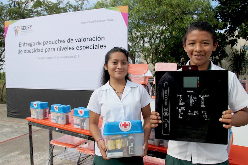 Dotan de equipos especiales para prevenir obesidad en escuelas de Yucatán Dotan de equipos especiales para prevenir obesidad en escuelas de Yucatán