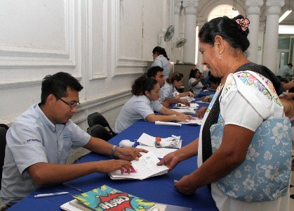 DIF Mérida recibe solicitudes de despensas alimentarias DIF Mérida recibe solicitudes de despensas alimentarias