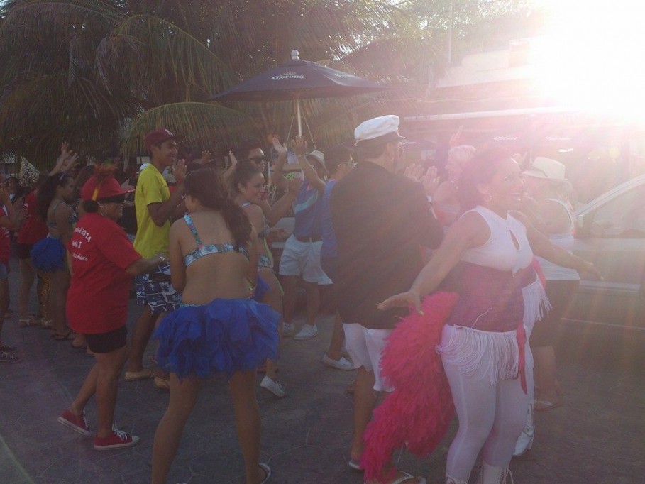Meridanos prefirieron el carnaval de Progreso que Xmatkuil Meridanos prefirieron el carnaval de Progreso que Xmatkuil