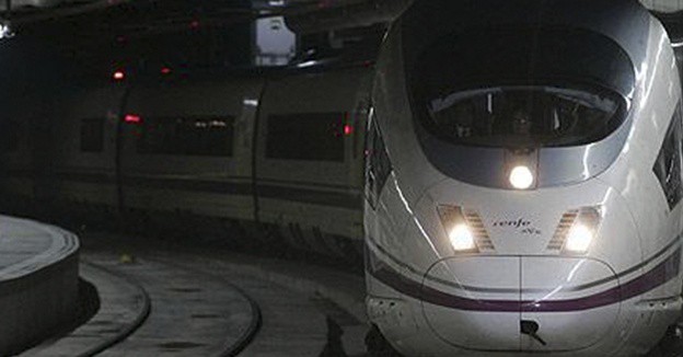 El tren transpeninsular va dejando atrás los precios El tren transpeninsular va dejando atrás los precios