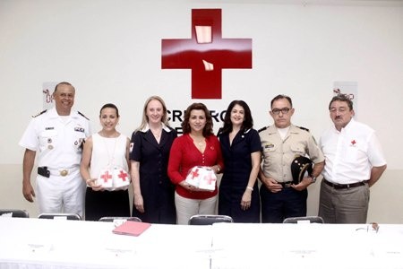 DIF Yucatán se suma a la colecta anual de la Cruz Roja Mexicana DIF Yucatán se suma a la colecta anual de la Cruz Roja Mexicana